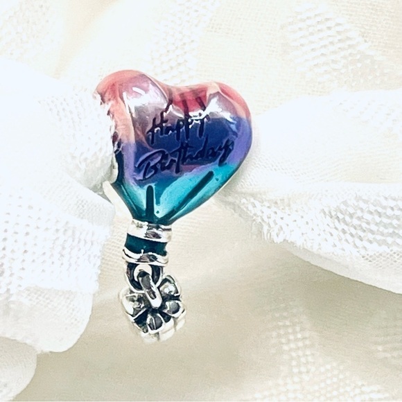 🎉 NWOT Happy Birthday Heart Hot Air Balloon Charm 🎈 - Picture 3 of 16